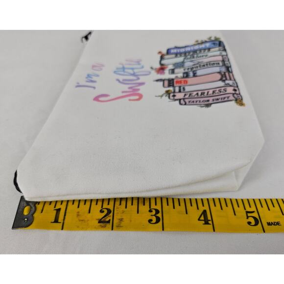 GIRL'S "I AM SWIFTIE" CONCERT MERCH WHITE MAKEUP OR PENCIL ZIPPER POUCH - Picture 8 of 9